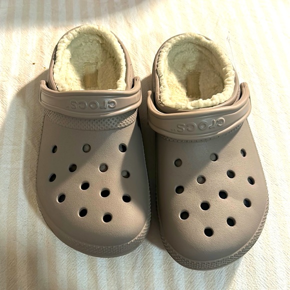 CROCS fleece lined - Picture 1 of 11